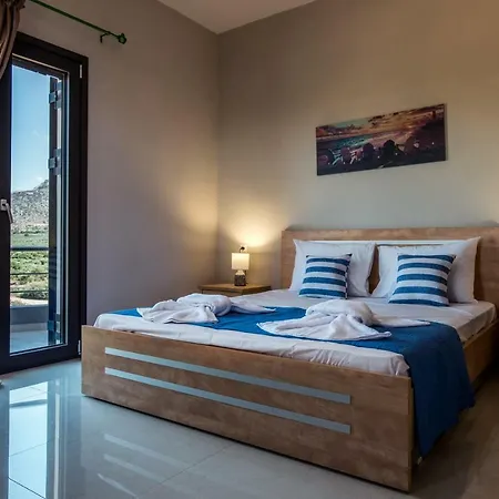 Villa Callista With Private Pool And Hot Tub *
